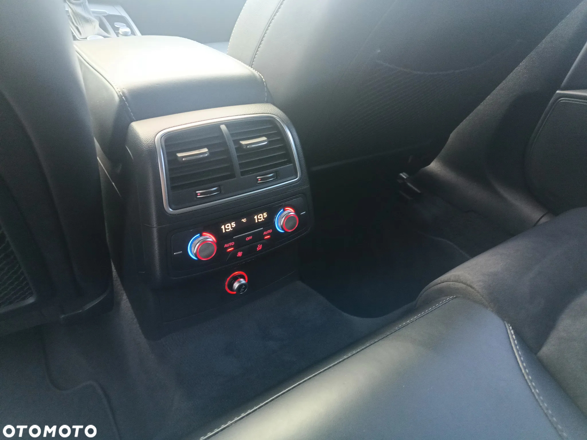 Audi A6 2.0 TDI ultra S tronic - 30