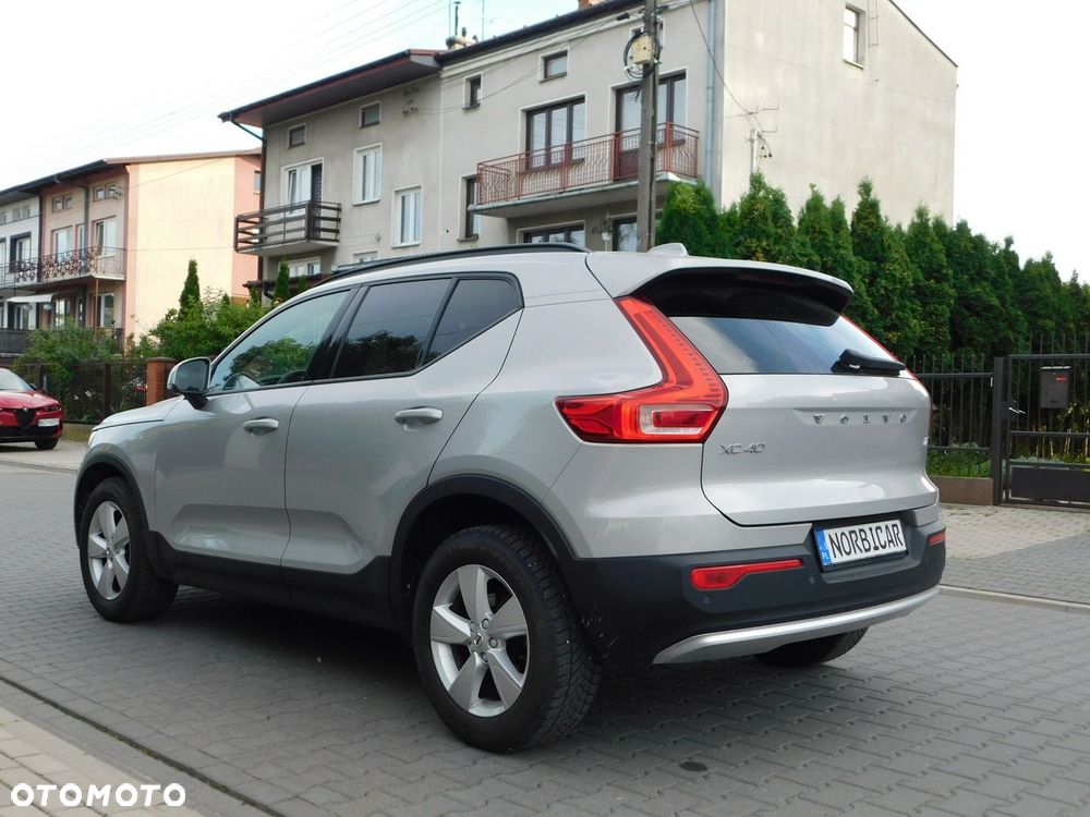 Volvo XC 40 T2 Essential - 6