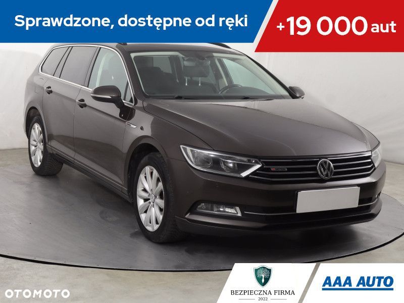 Volkswagen Passat Variant - 2