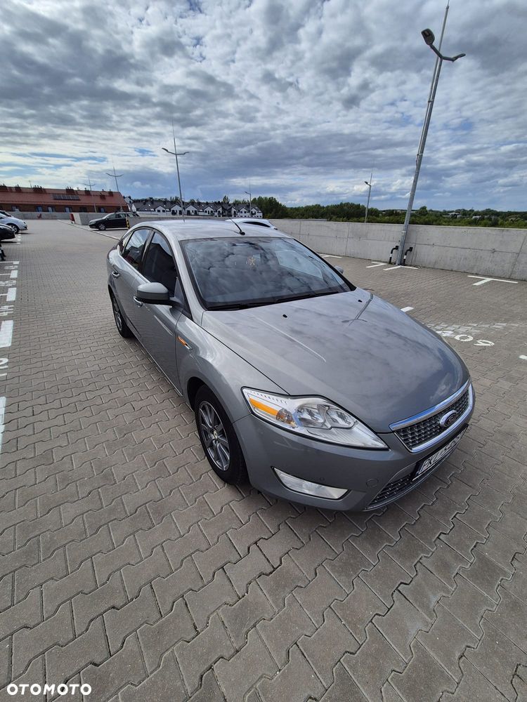 Ford Mondeo 2.0 TDCi Titanium - 10