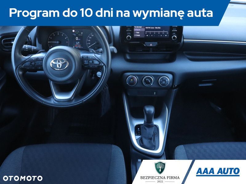 Toyota Yaris - 8