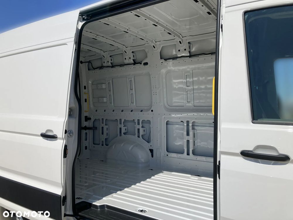 Volkswagen Crafter - 17