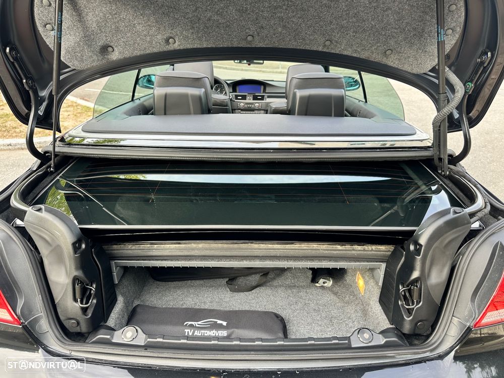 BMW 320 i Cabrio Auto - 51