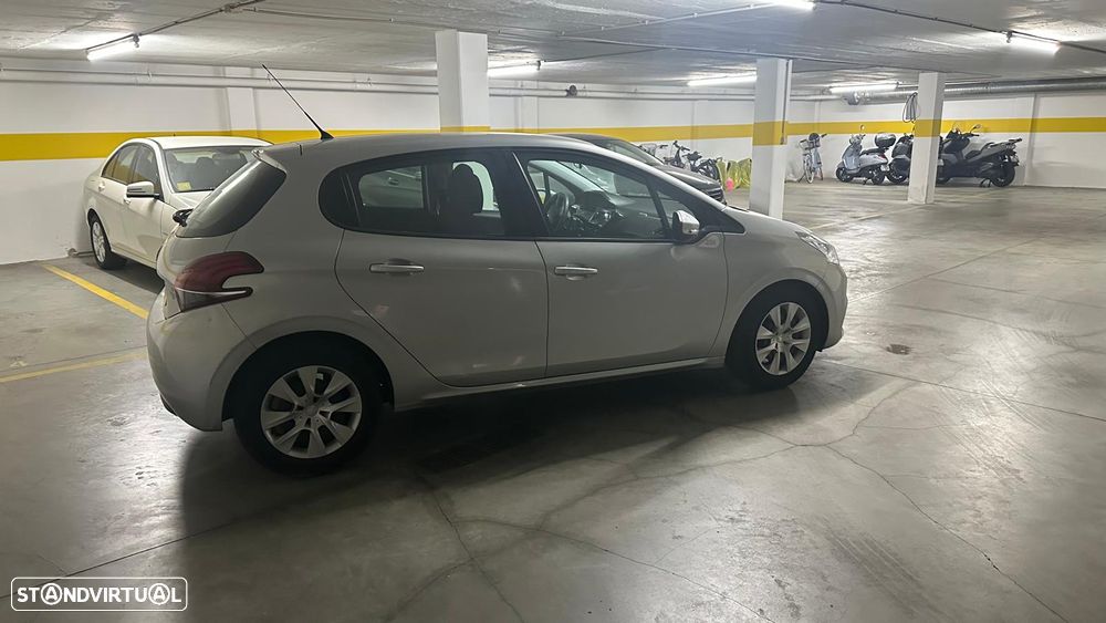 Peugeot 208 PureTech 68 Access - 5