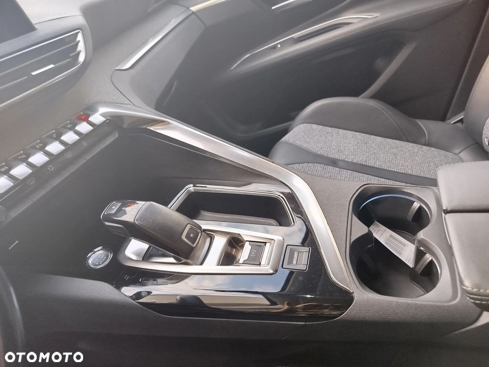 Peugeot 3008 BlueHDi 130 Stop & Start EAT8 Allure Business-Paket - 30
