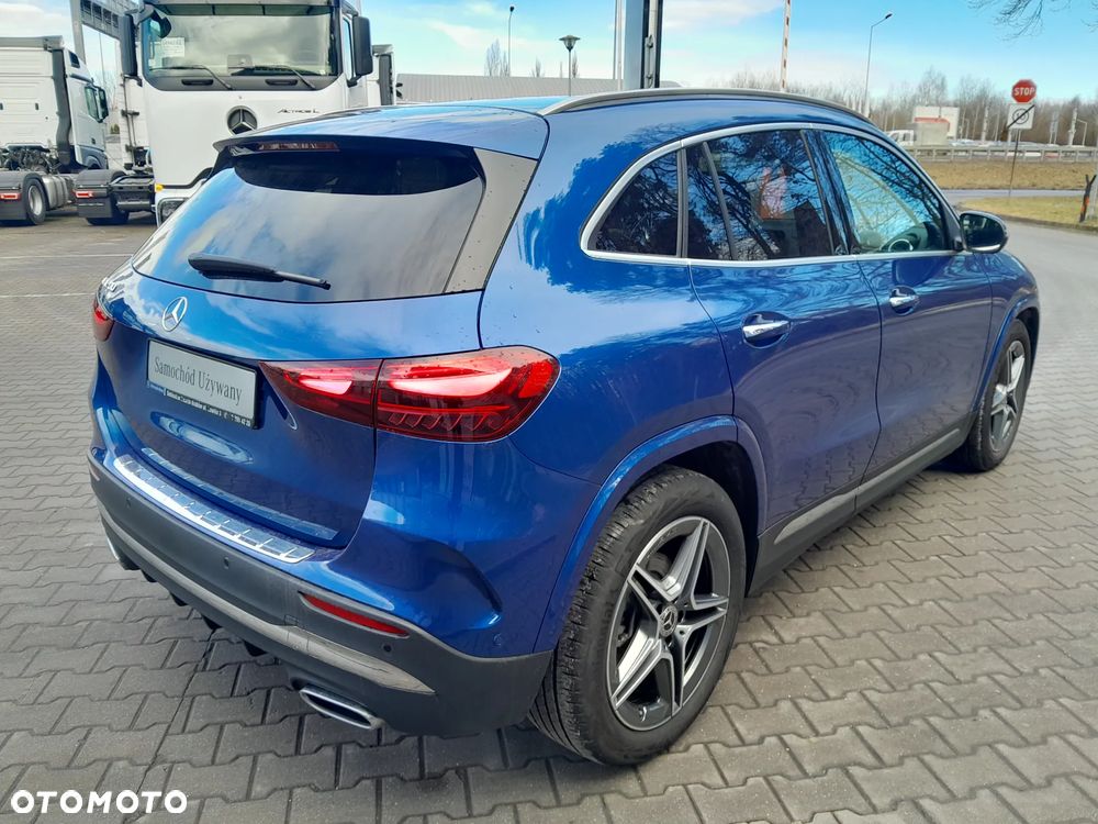 Mercedes-Benz GLA 200 AMG Line - 7