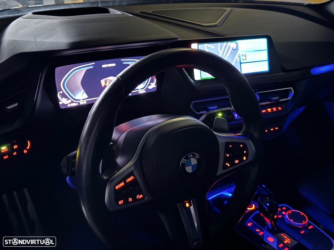 BMW M135i xDrive - 39