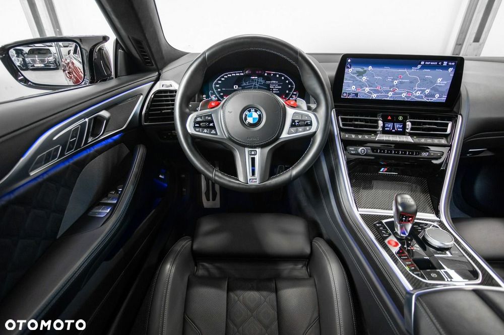 BMW M8 Competition - 32