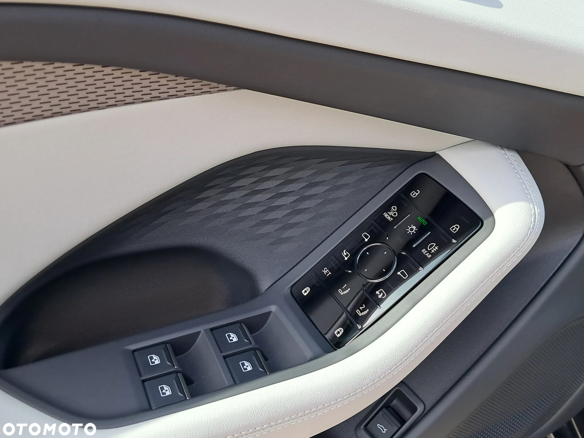 Audi A6 Avant TFSI S tronic - 13