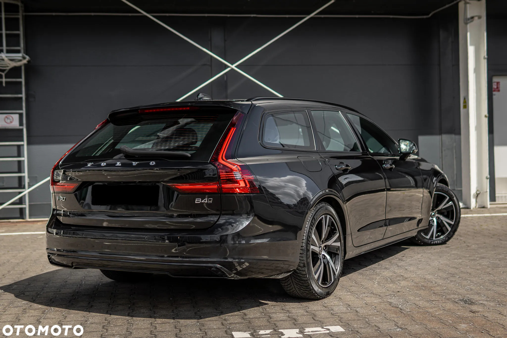 Volvo V90 B4 D AWD Geartronic RDesign - 30