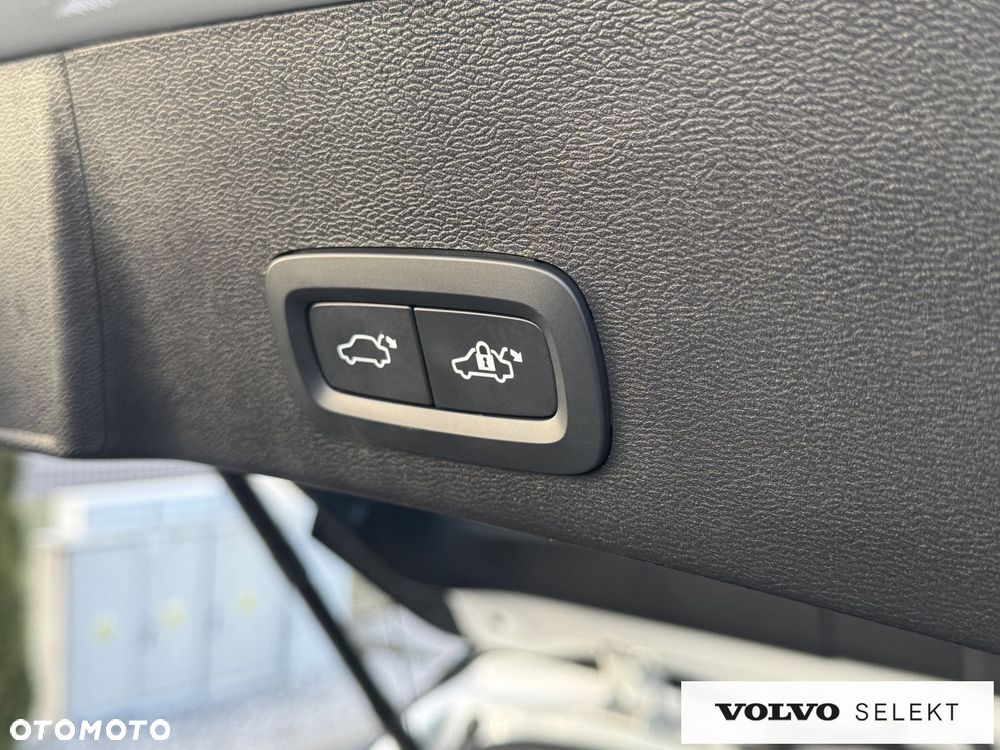 Volvo XC 40 - 29