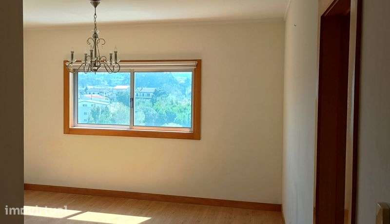 Aluga-se T2 - 900€  Campo-Valongo - Grande imagem: 2/8