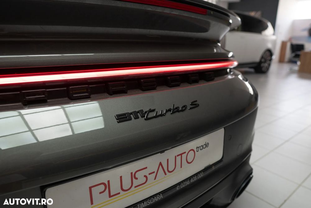 Porsche 911-TURBO-S PDK - 27
