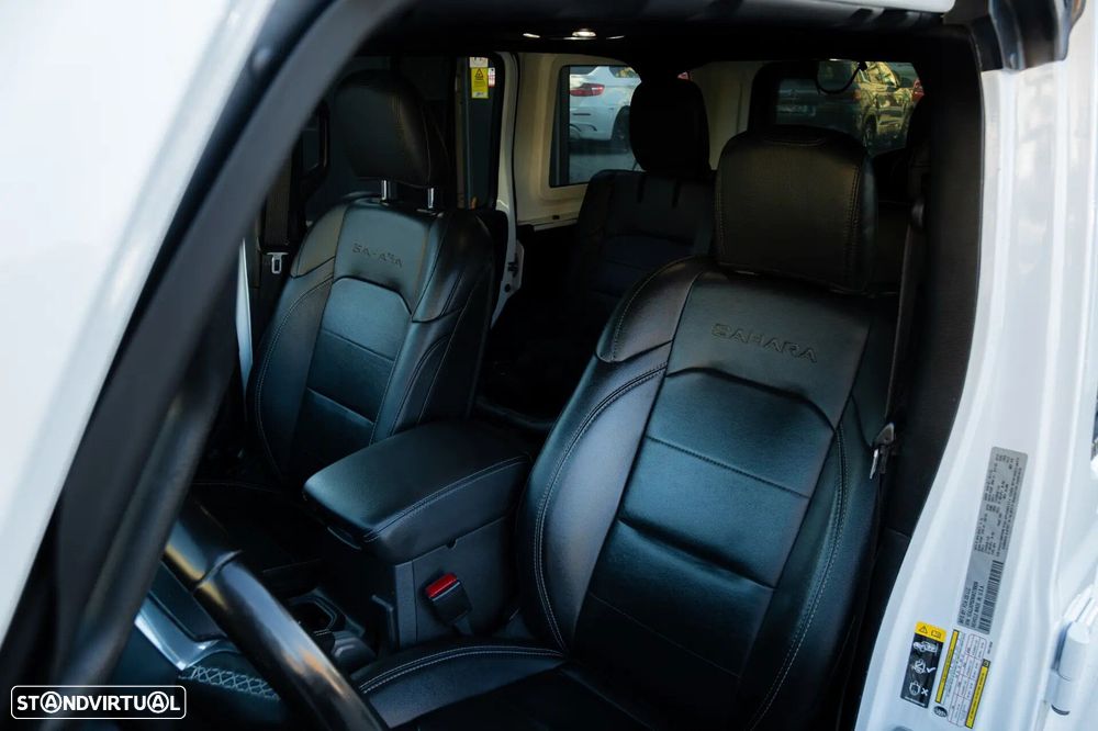 Jeep Wrangler Unlimited 2.0 4xe Plug-In Hybrid Hardtop Sahara - 46