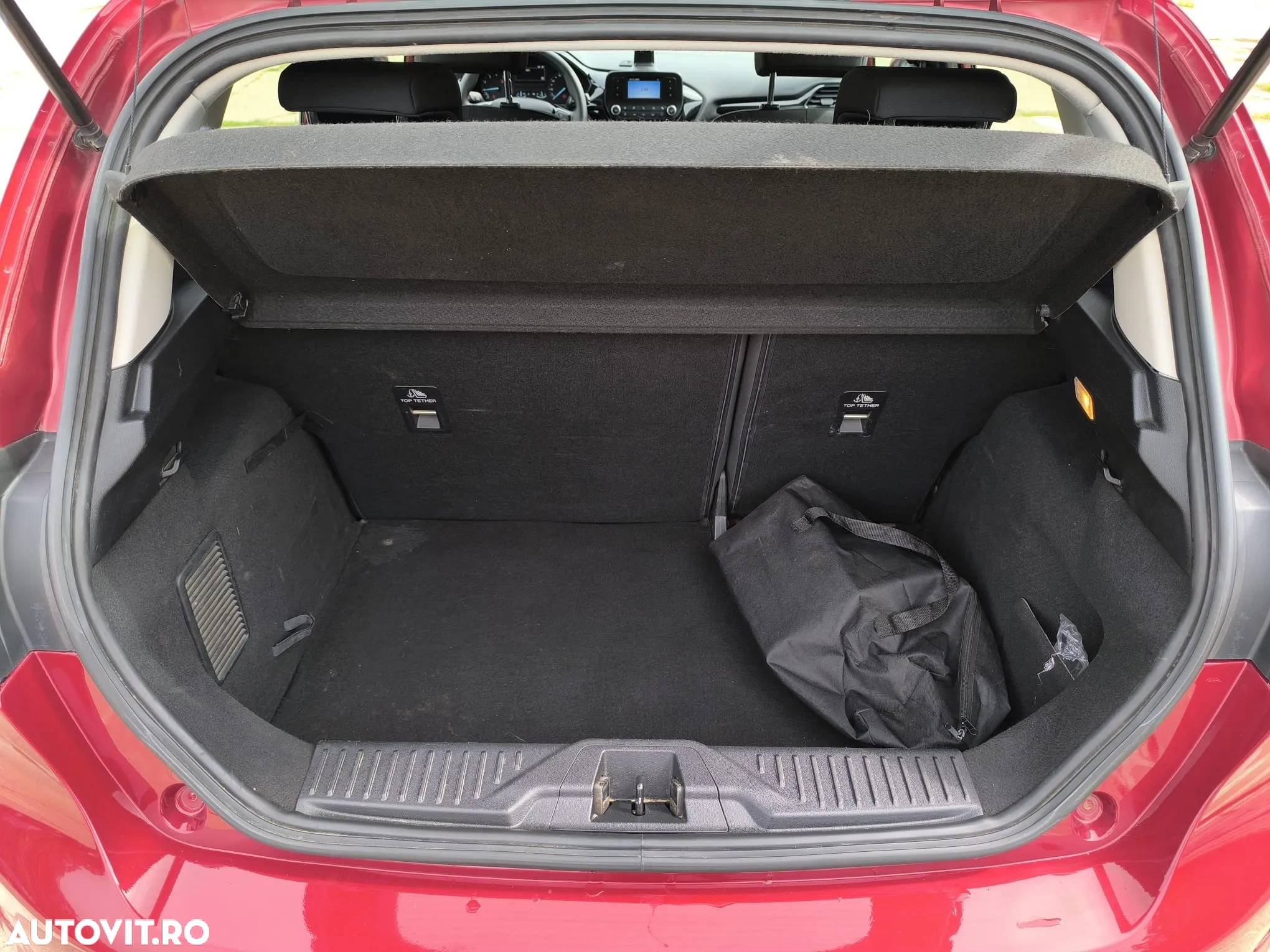 Ford Fiesta 1.1 Trend - 17