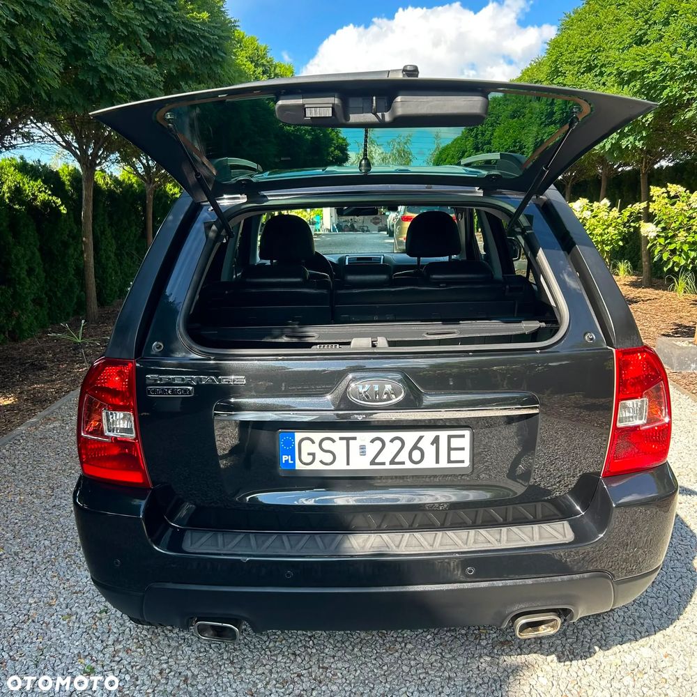 Kia Sportage 2.0 CRDI 2WD Attract - 32