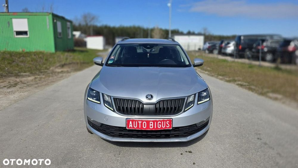 Skoda Octavia - 3