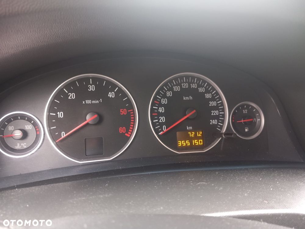 Opel Vectra - 8