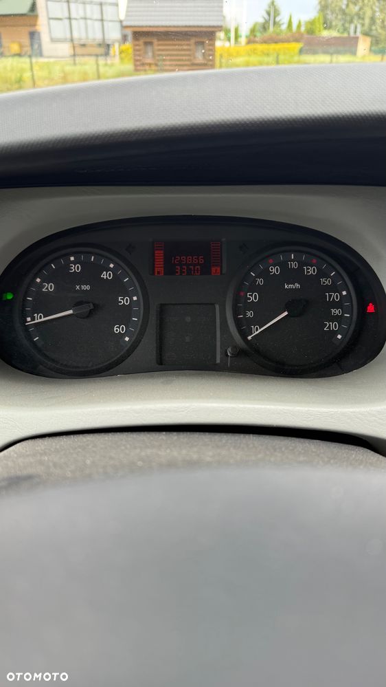 Renault Trafic - 10