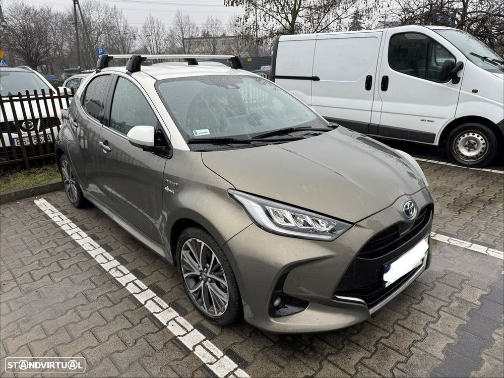 Toyota Yaris 1.5 HDF Luxury - 4