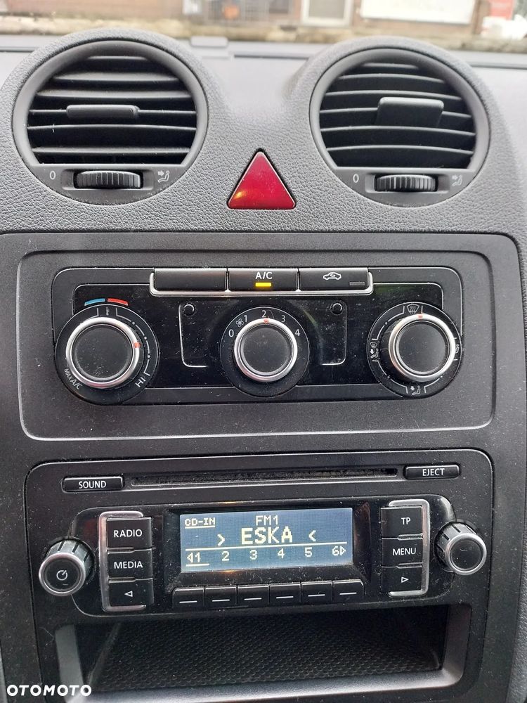 Volkswagen CADDY - 9