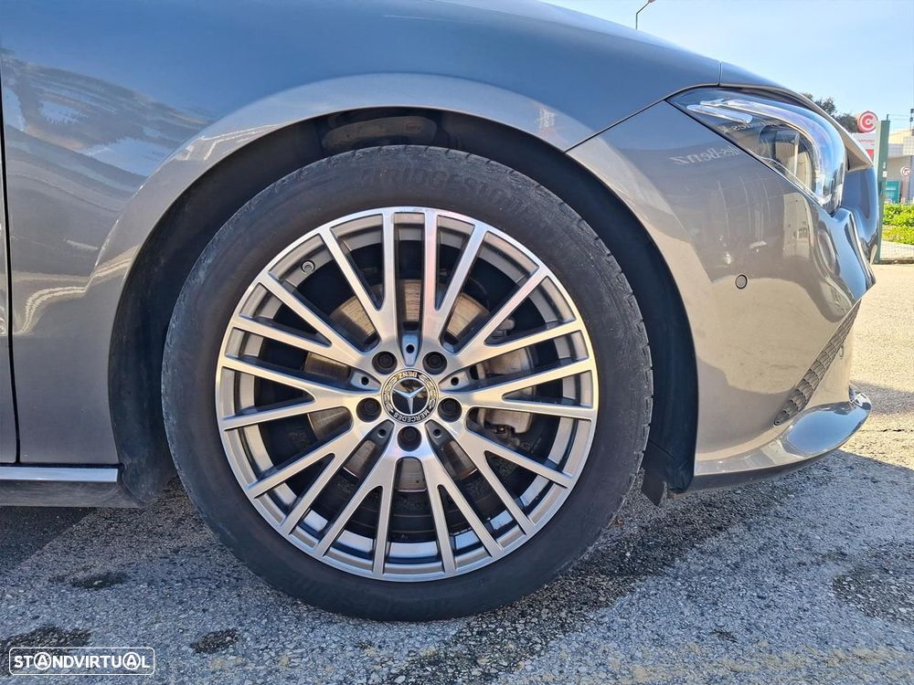 Mercedes-Benz CLA 200 Shooting Brake Progressive Aut. - 4