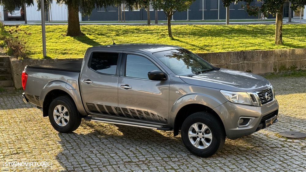 Nissan Navara - 1