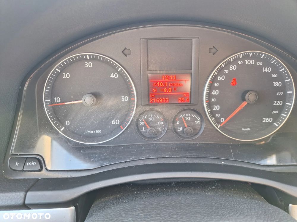 Volkswagen Jetta 1.9 TDI Trendline - 28