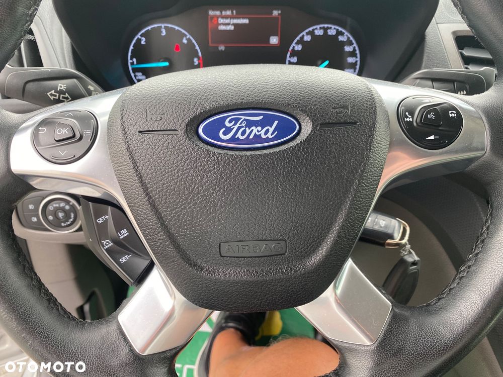 Ford TRANSIT CONNECT - 12