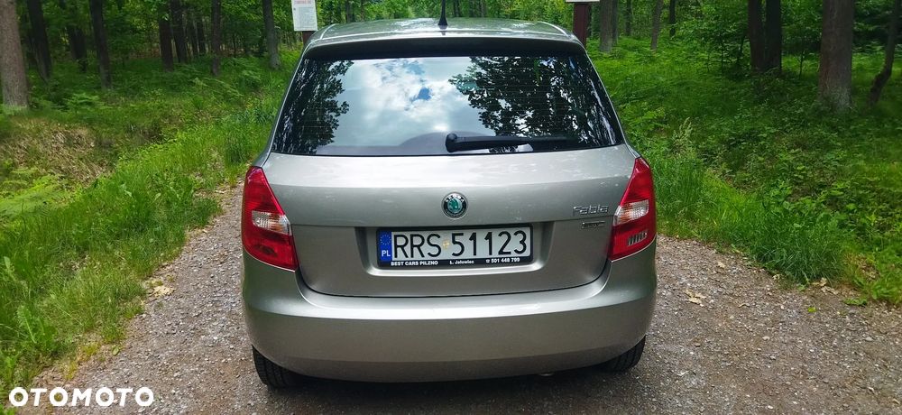 Skoda Fabia 1.4 16V Active - 24