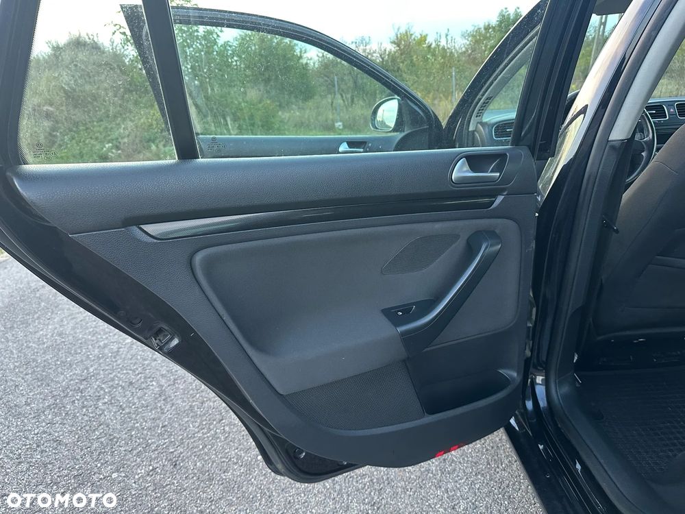 Volkswagen Golf VI 1.6 TDI 4Mot Comfortline - 15