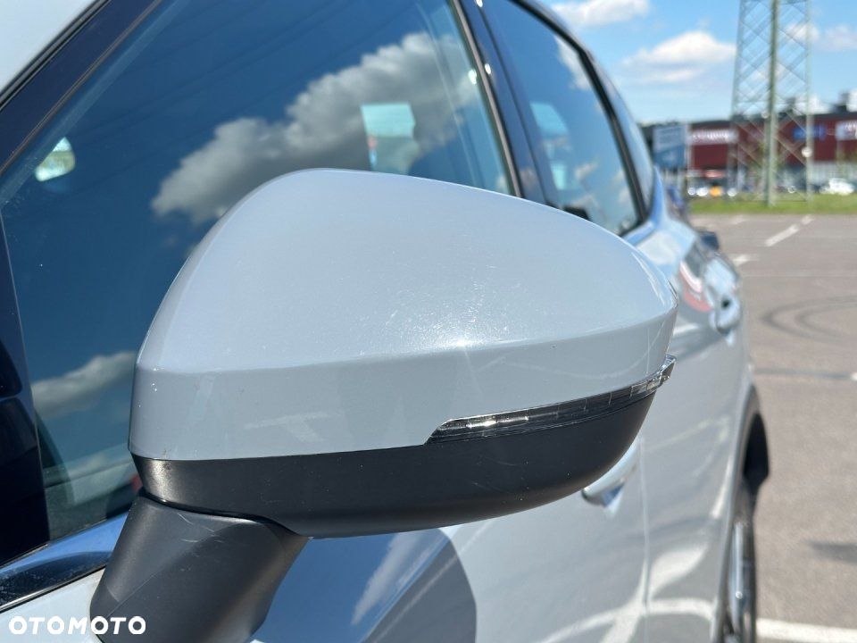 Nissan Qashqai - 12