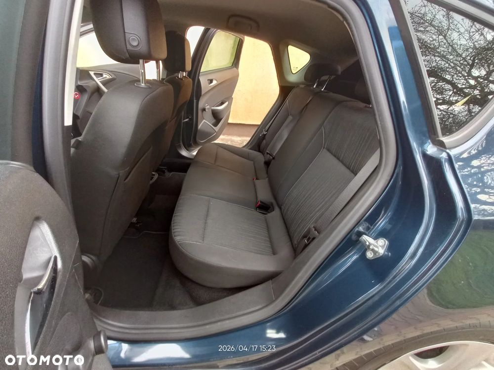 Opel Astra 1.4 T Active - 19
