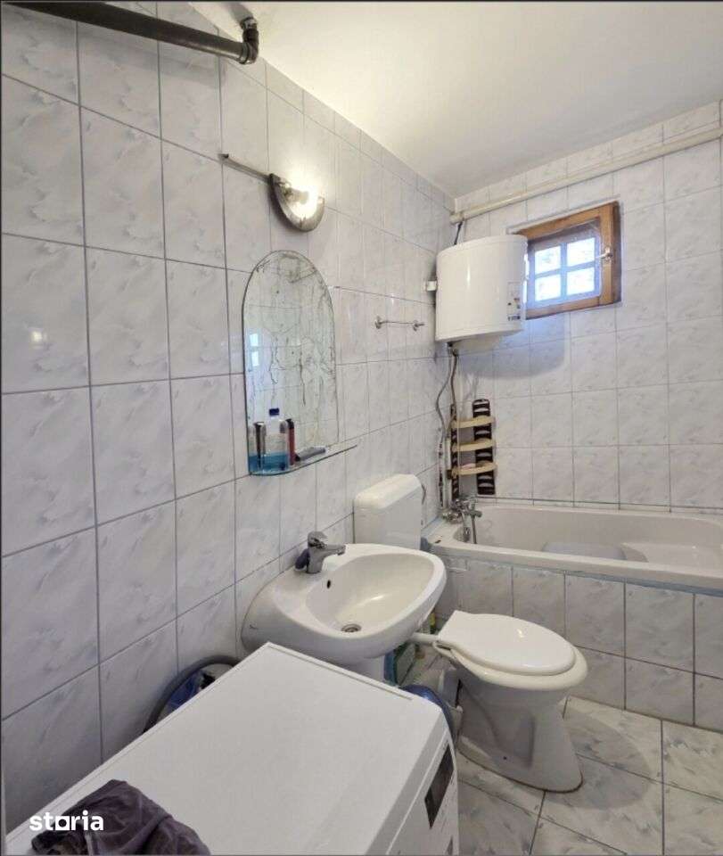 VANZARE 2 CAMERE - 40 MP. - GAESTI — fotografia 3