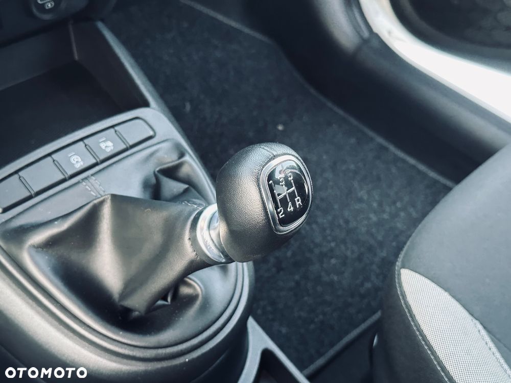 Hyundai i10 1.0 Pure - 22