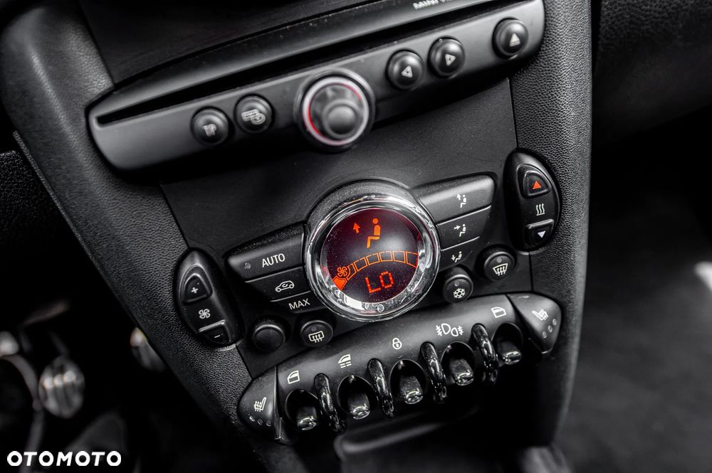 MINI Cooper S Highgate - 27