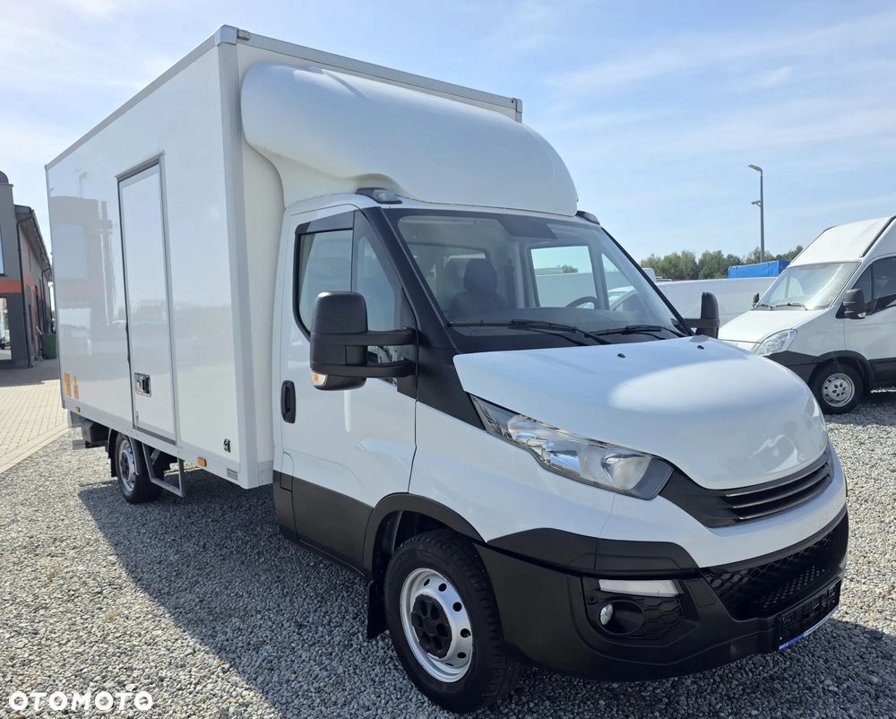 Iveco IVECO 35-160 2.3 HPI 160 KONNY KONTENER 4.2 M WINDA KLIMA WEBASTO 8 BIEGOWY HIMATIC - 7