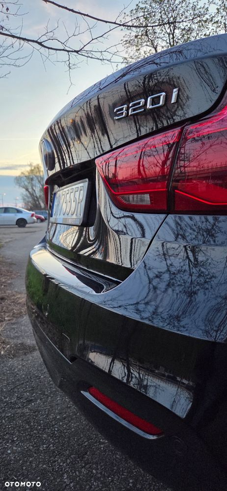 BMW 3GT 320i M Sport - 26