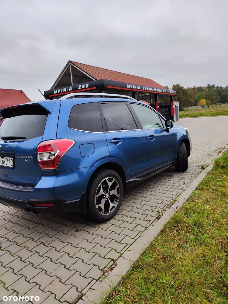 Subaru Forester 2.0XT Platinum Lineartronic - 6