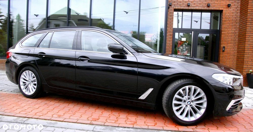 BMW Seria 5 520d xDrive Luxury Line - 31