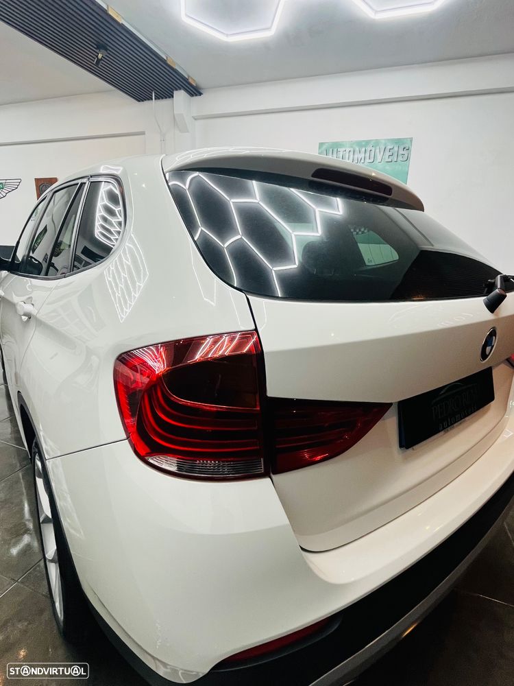 BMW X1 18 d xDrive Pack M - 17