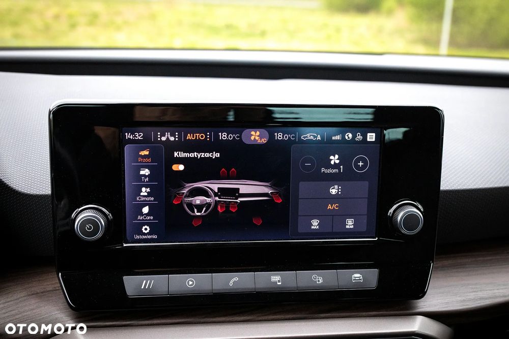 Seat Leon 1.5 eTSI Xcellence DSG - 27
