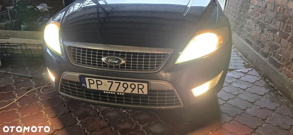 Ford Mondeo 2.0 TDCi Titanium X - 2