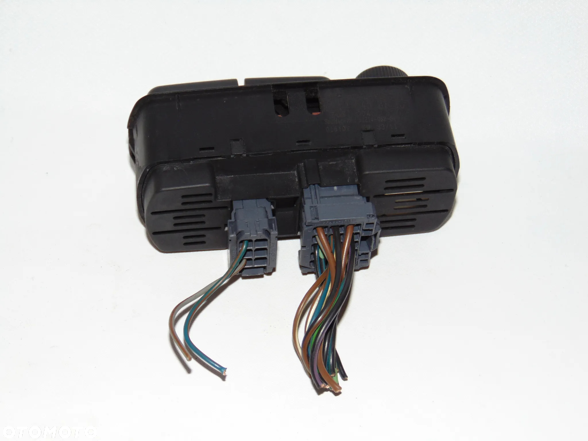 Panel przełącznik szyb lusterek A0045452713 Mercedes Axor Atego - 5