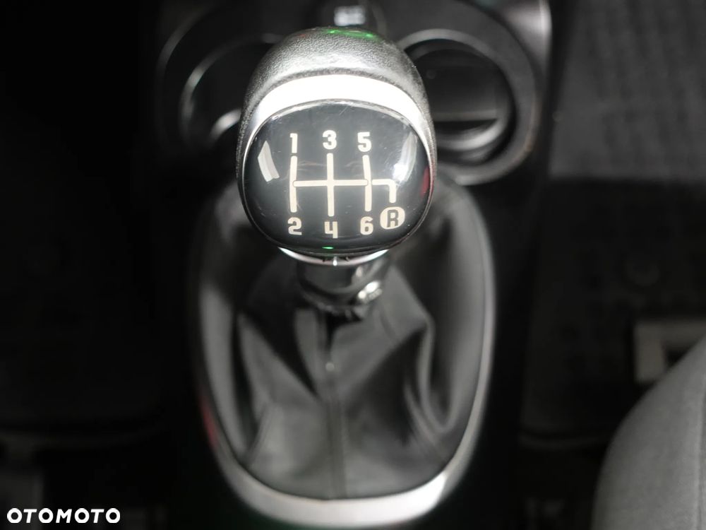 Fiat 500L - 33