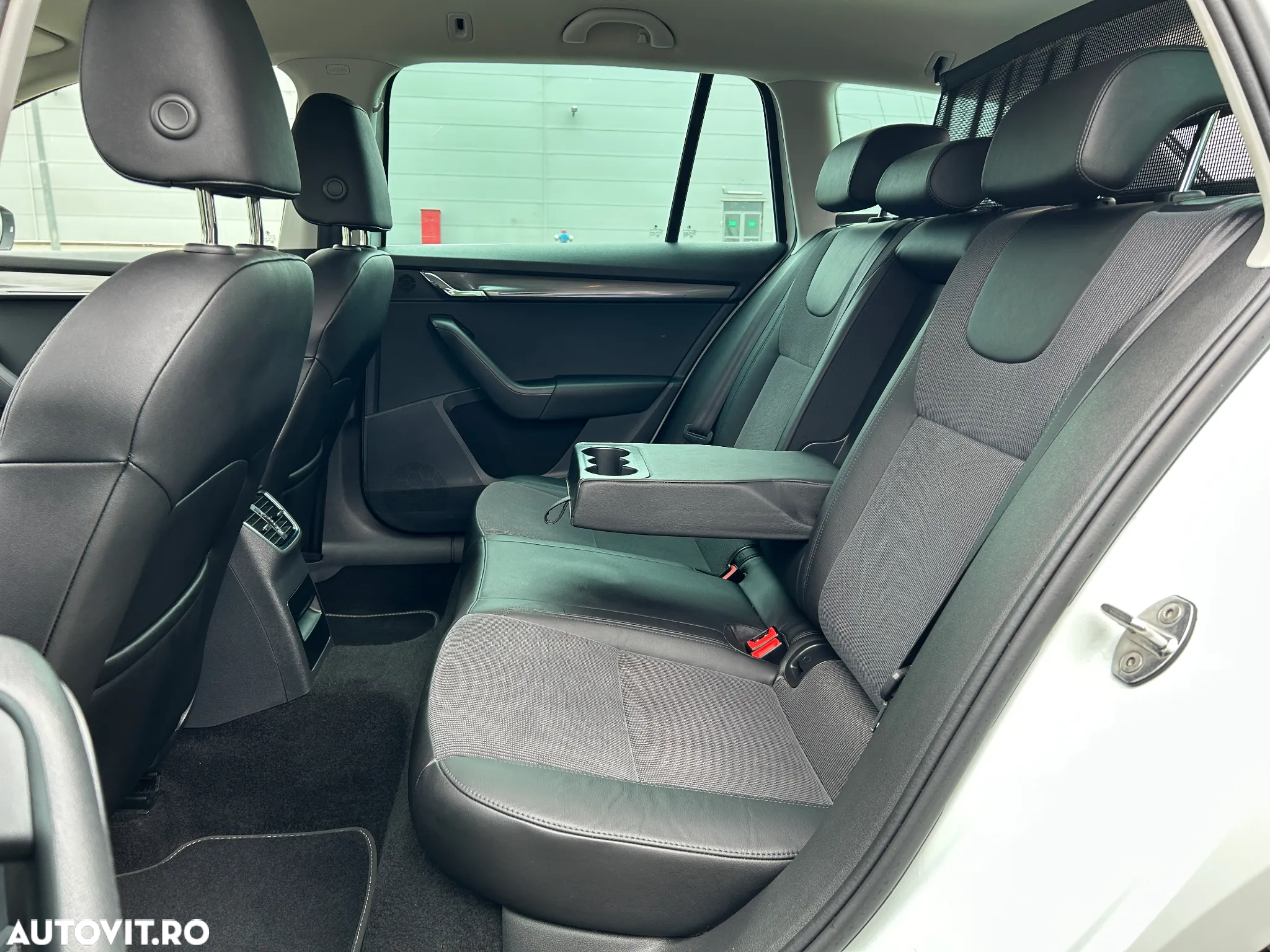 Skoda Octavia Combi 1.5 TSI ACT DSG Style - 14