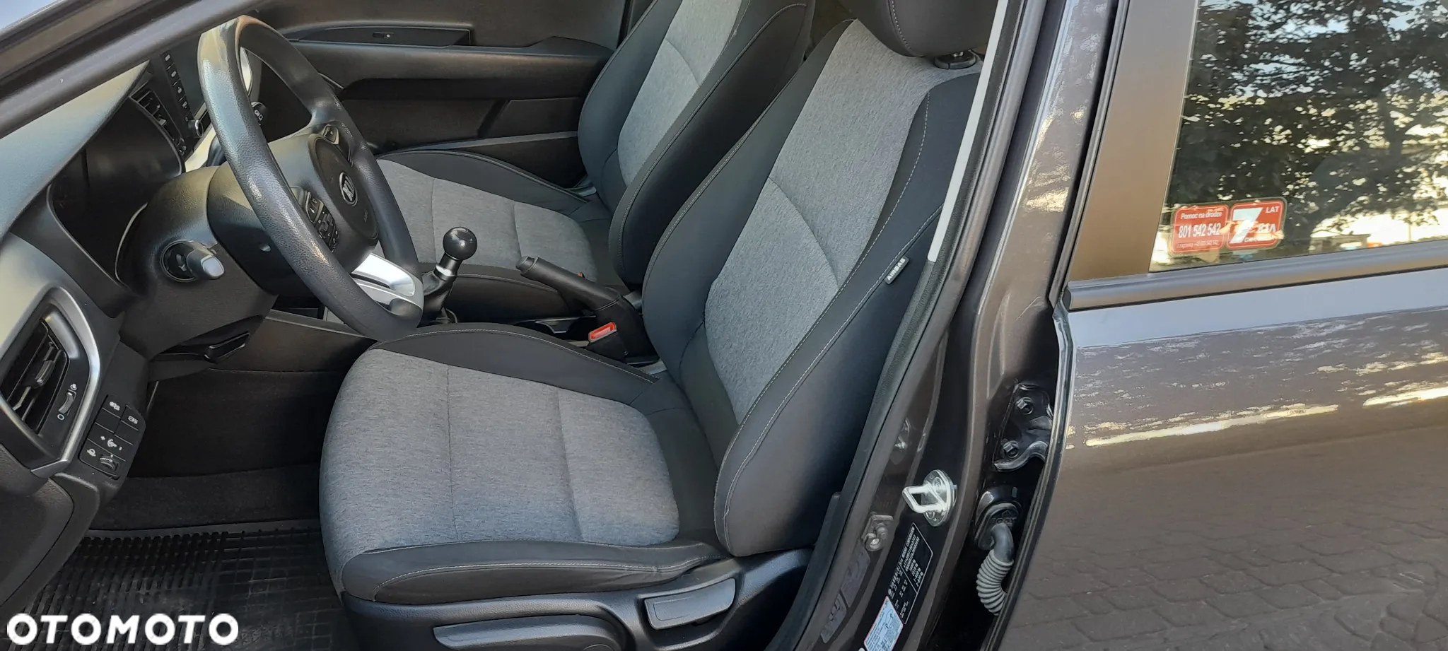 Kia Stonic 1.2 M - 8