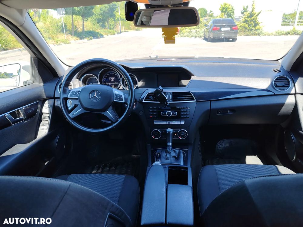 Mercedes-Benz C - 5