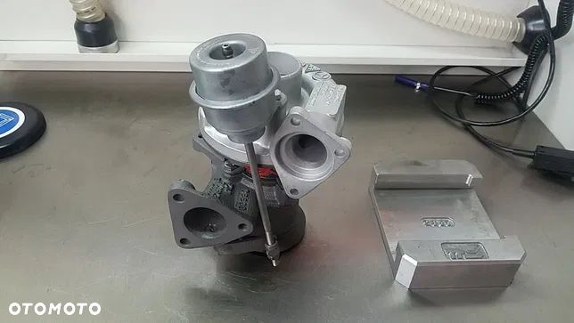 Turbina TurboSprężarka Mercedes A-Klasse 160 CDI Vaneo 1.7 CDI 75KM - 1