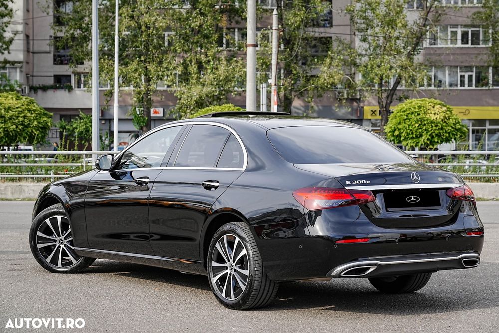Mercedes-Benz E 300 9G-TRONIC Avantgarde - 4